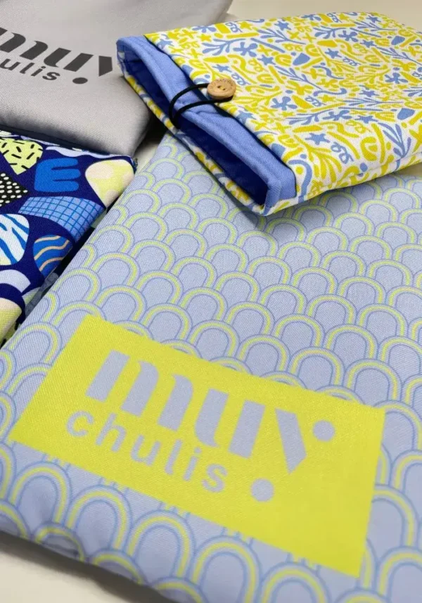Funda de Libro con Bolsillo