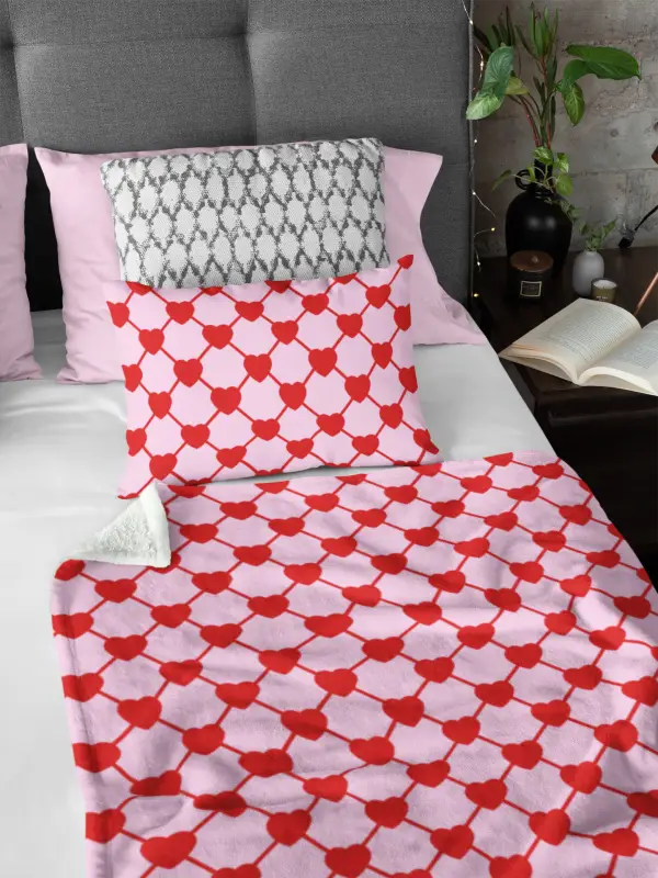 home-decor-mockup-featuring-a-pillow-and-a-fleece-blanket-31296